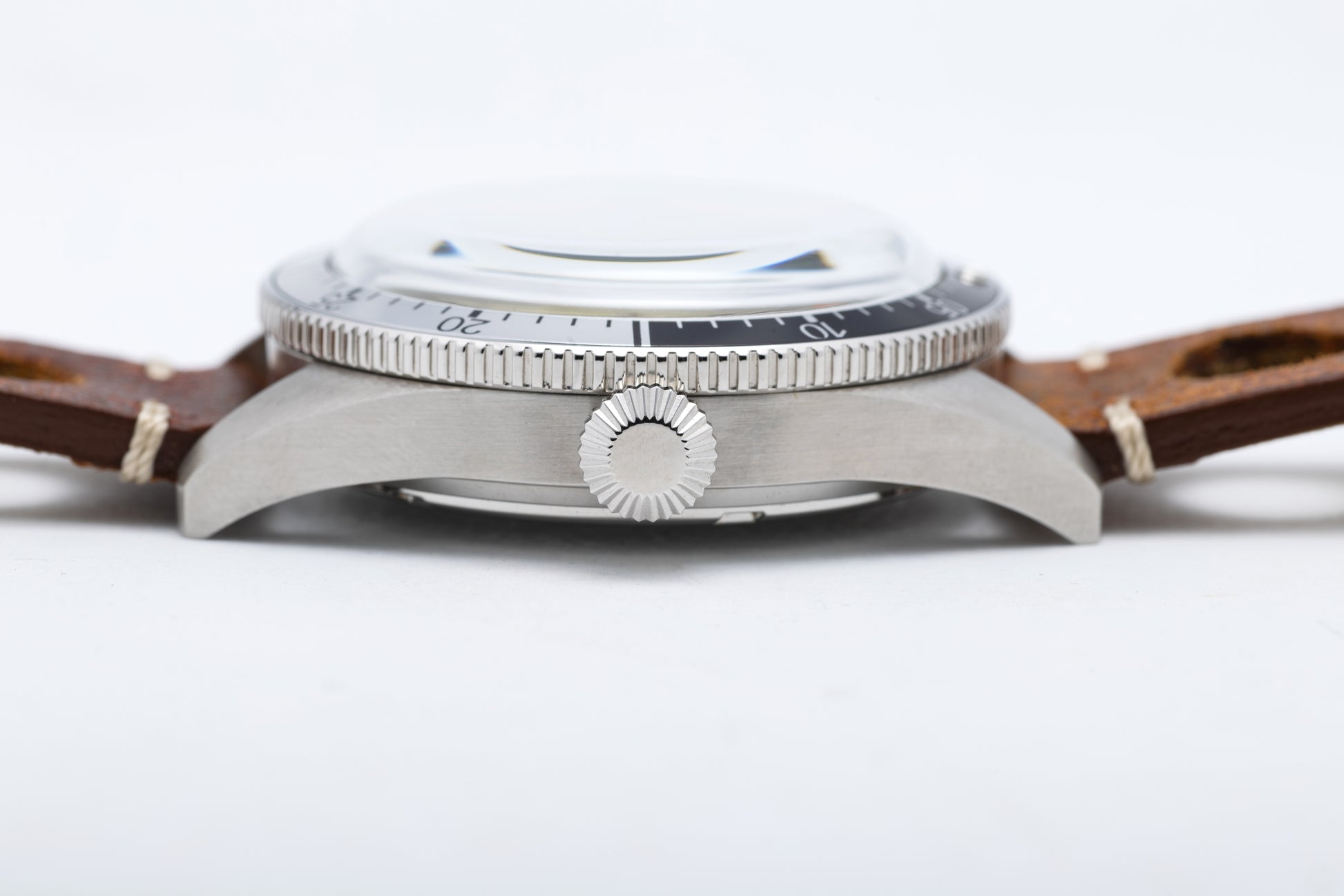 Heritage "Sixties's diver" Quadrante beige 